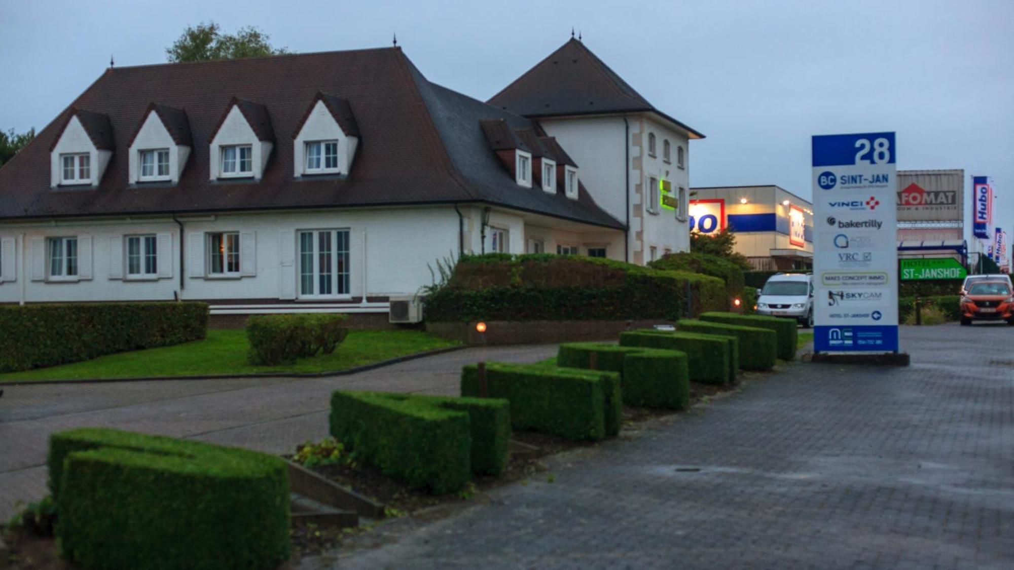 St-Janshof Hotel Waregem Bagian luar foto