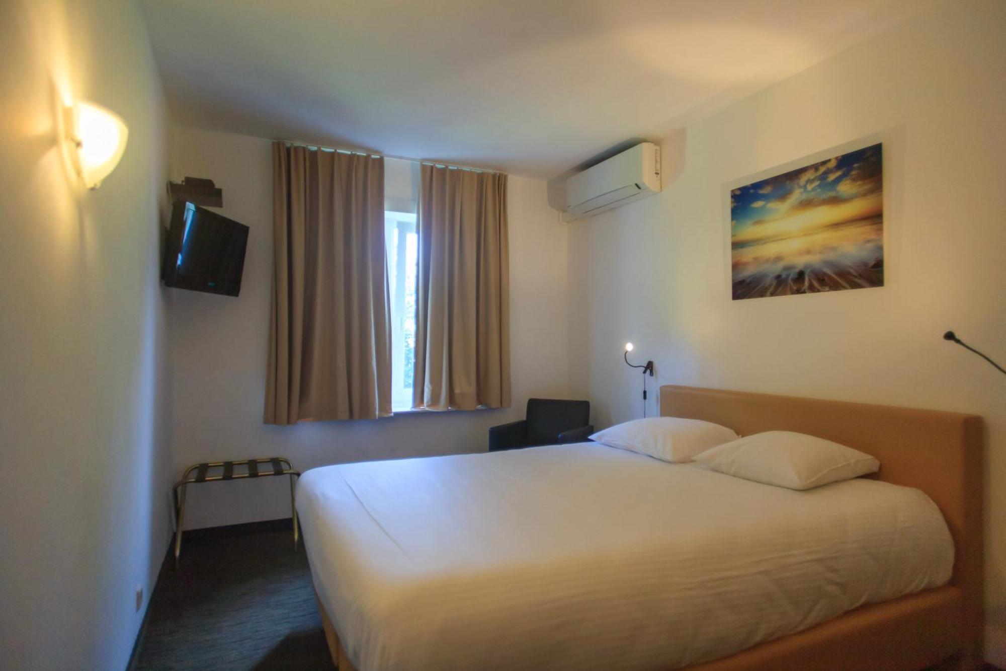 St-Janshof Hotel Waregem Bagian luar foto